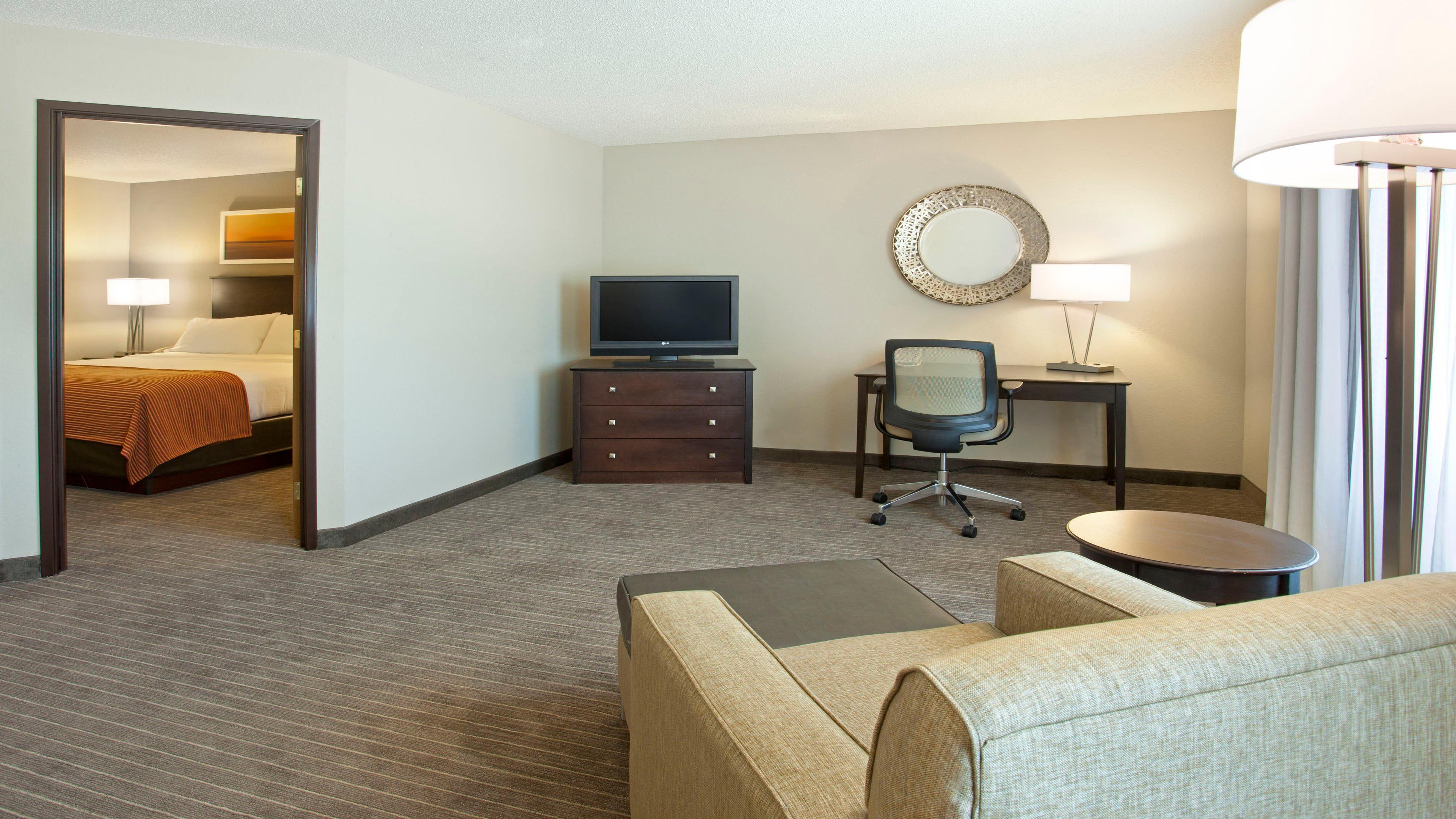 Holiday Inn Express Hotel & Suites Minneapolis - Minnetonka By Ihg Exterior foto